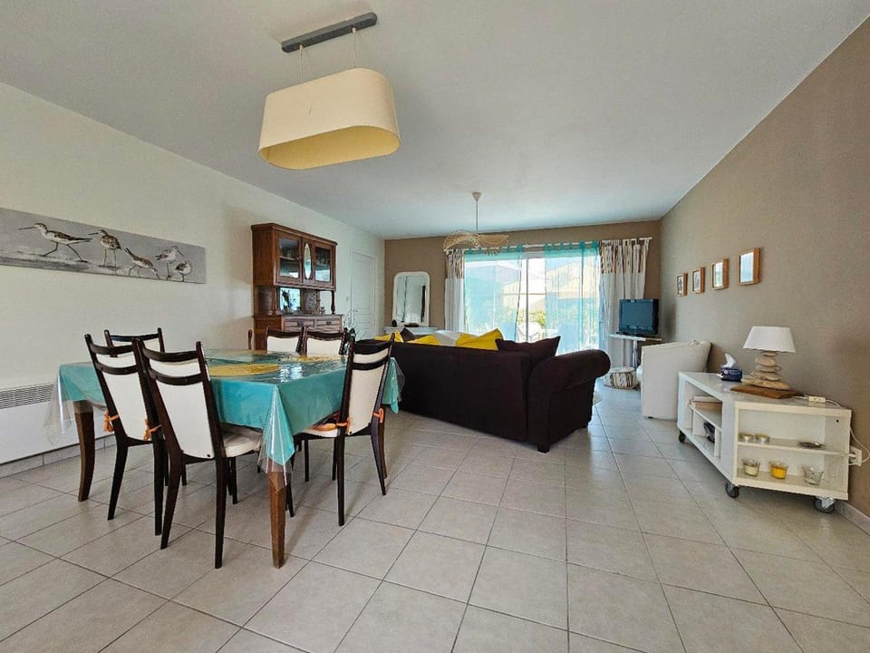 Maison Vendéenne au Calme, 5 Personnes, entre Mer et Campagne - FR-1-476-216 House in Pays de la Loire