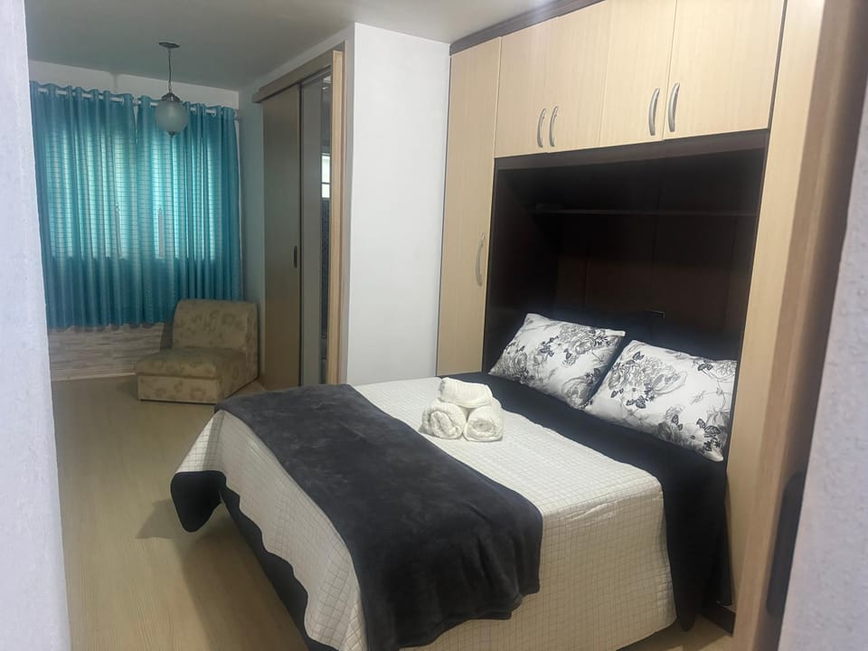 Bed, Photo of the whole room, Bedroom, towels, wardrobe