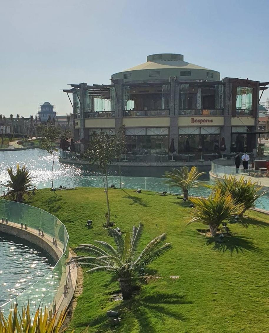 Nearby landmark, Spring, Day, Natural landscape, Garden, Garden view, Pool view, Swimming pool