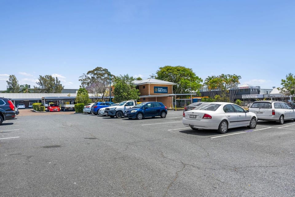 Property building, Parking