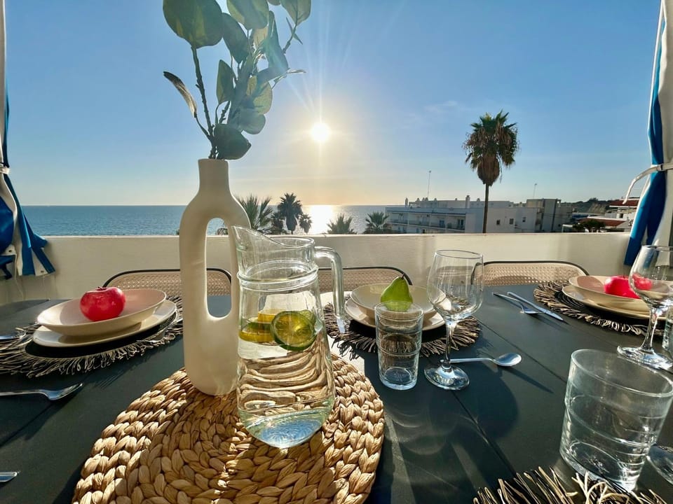 GATU Mar casa junto playa, Parking gratis, vistas al mar - mayores de 22 años y familias Apartment in El Puerto de Santa María