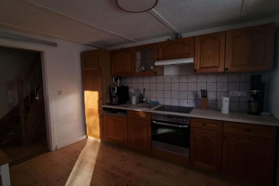 Coffee/tea facilities, Kitchen or kitchenette, dishwasher, pet friendly, stove