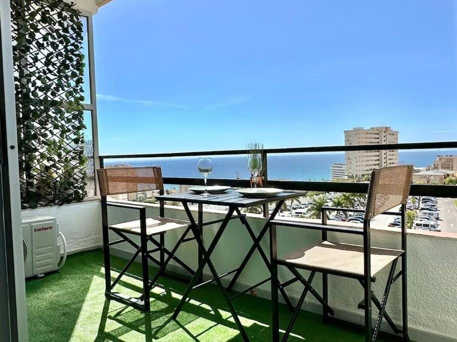 Cozy Boho Style Apartment With seasonal pool and sunny terrace BY NAMASTE ELITE Apartment in Torremolinos