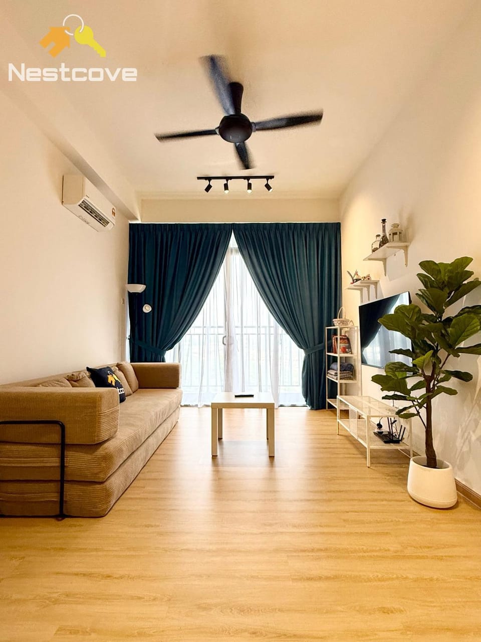 TV and multimedia, Living room, Seating area, fireplace, air conditioner