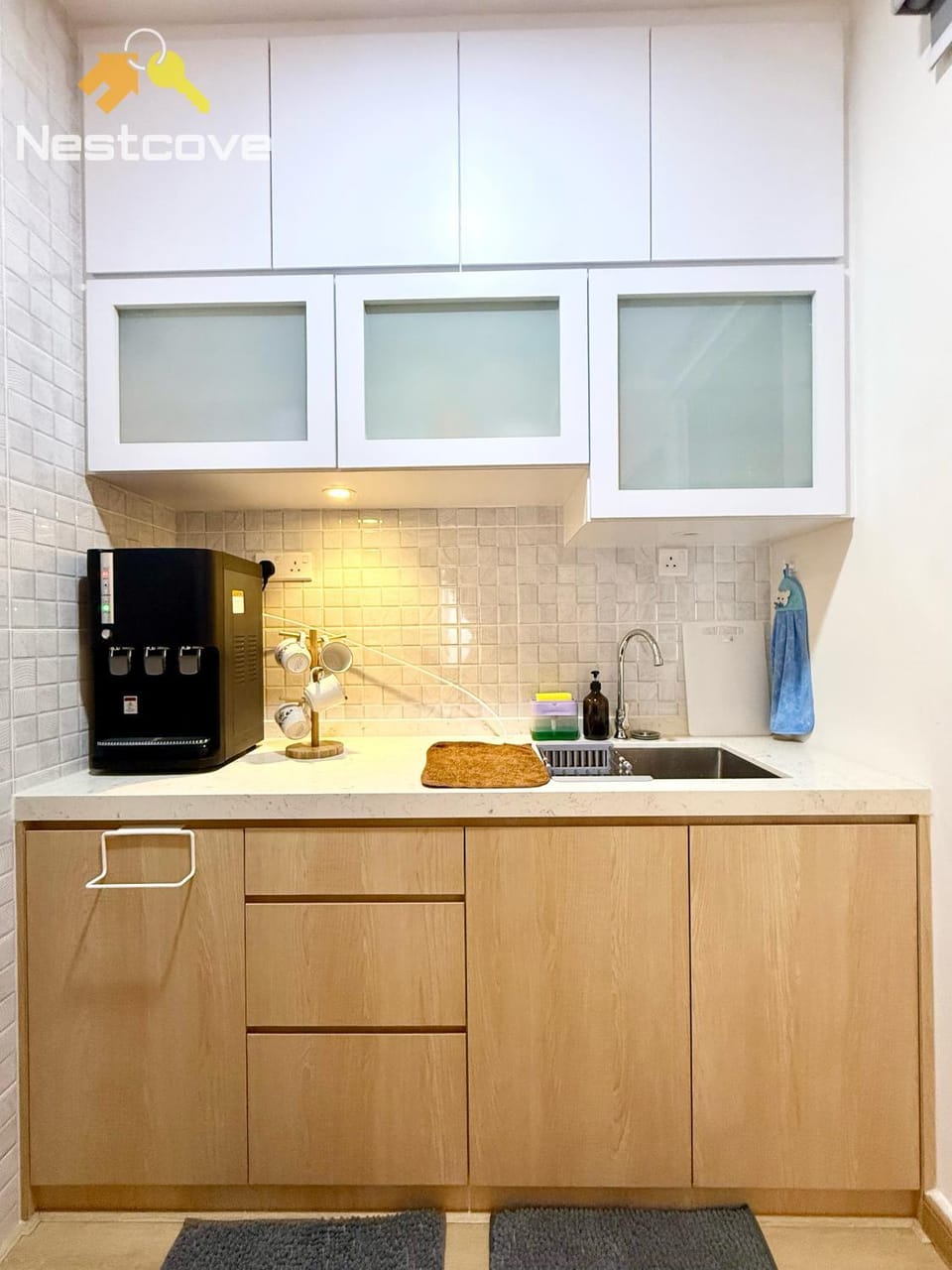 Coffee/tea facilities, Kitchen or kitchenette, minibar, oven, stove, toaster