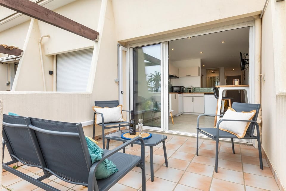 Patio, Balcony/Terrace