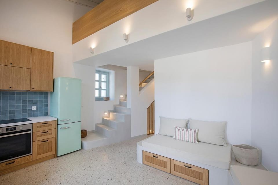 Nerofaoma House House in Kea-Kythnos