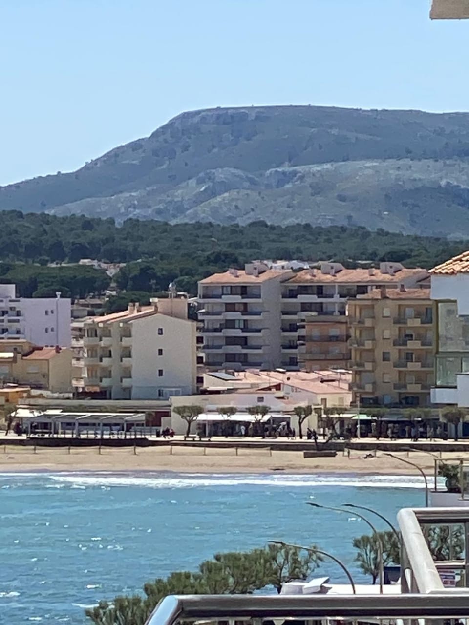 APPARTEMENT LA ESCALA en FRONT DE MER avec PISCINE Apartment in L'Escala