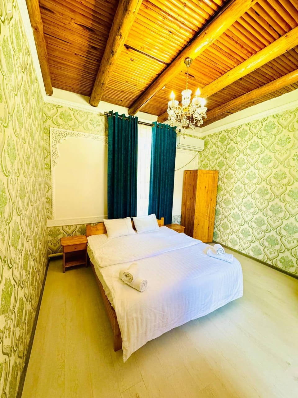 Bed, View (from property/room), Photo of the whole room, Bedroom, City view, wardrobe