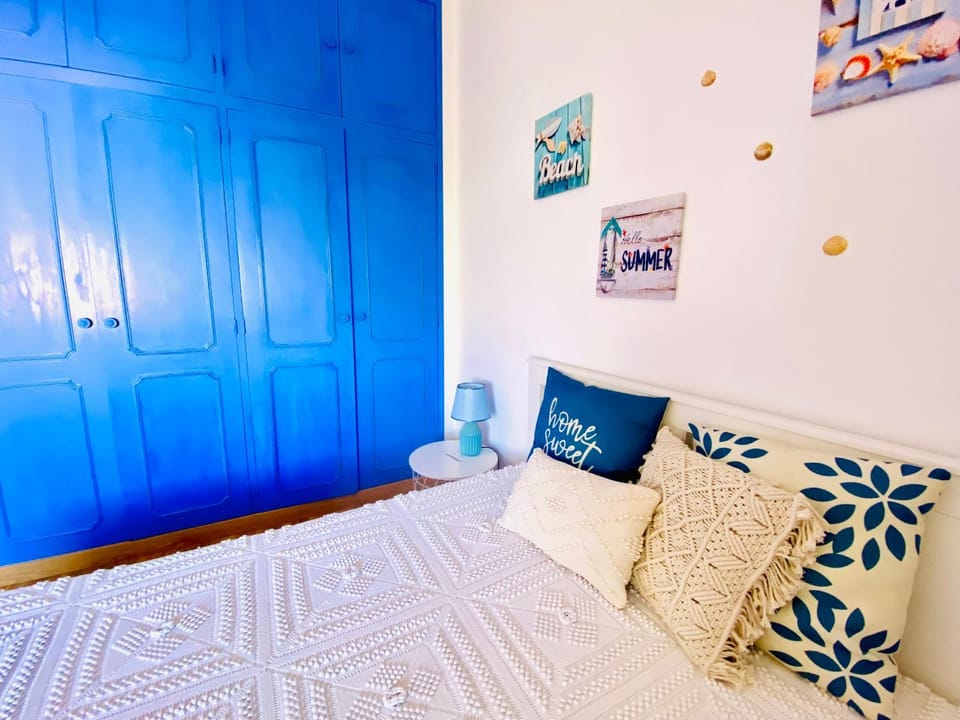 Bia Vintage Villa - Casa com Vista Mar, Terraço e Jardim no Centro de Alvor House in Alvor