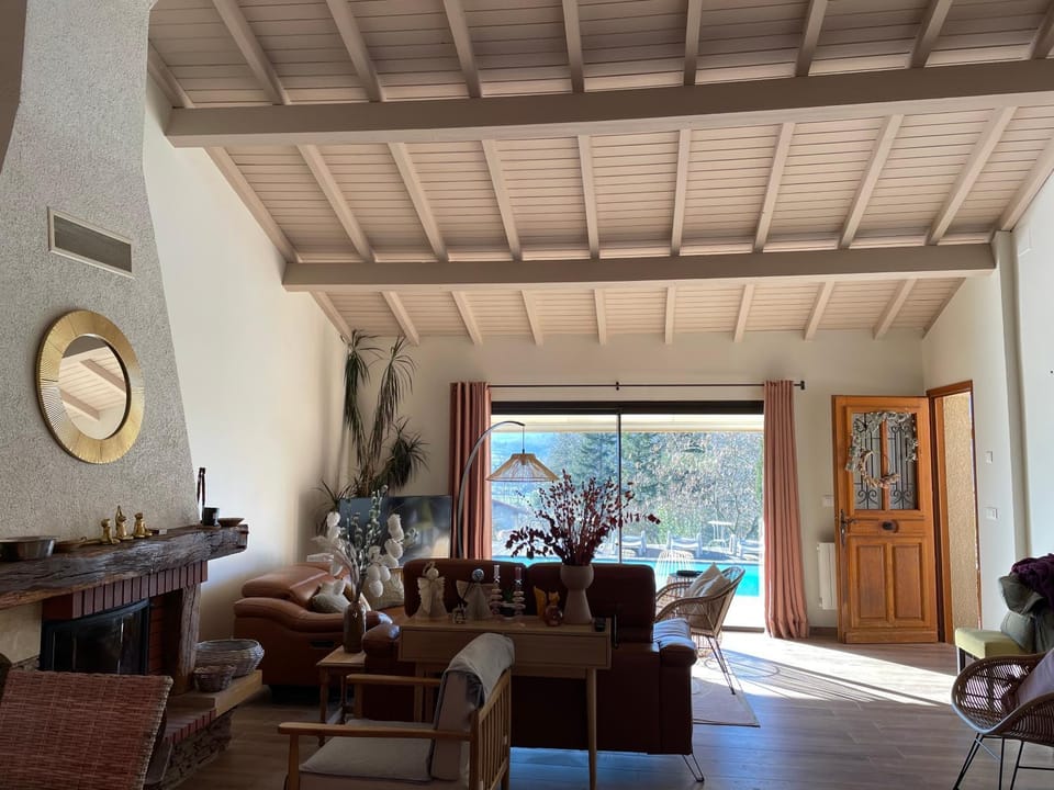 Plumage Villa in Occitanie