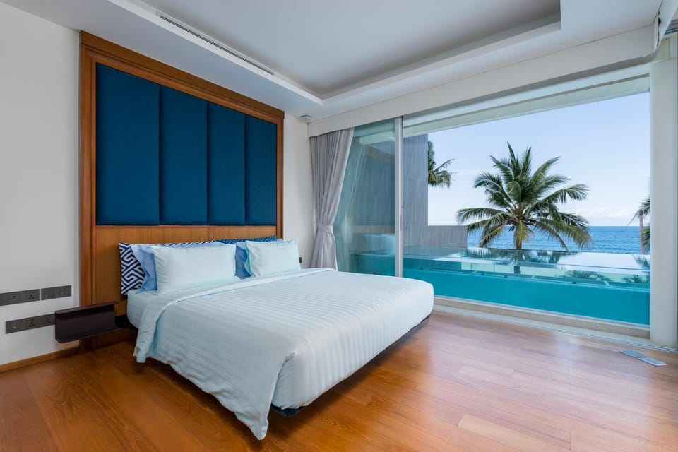 View (from property/room), Bedroom, Swimming pool