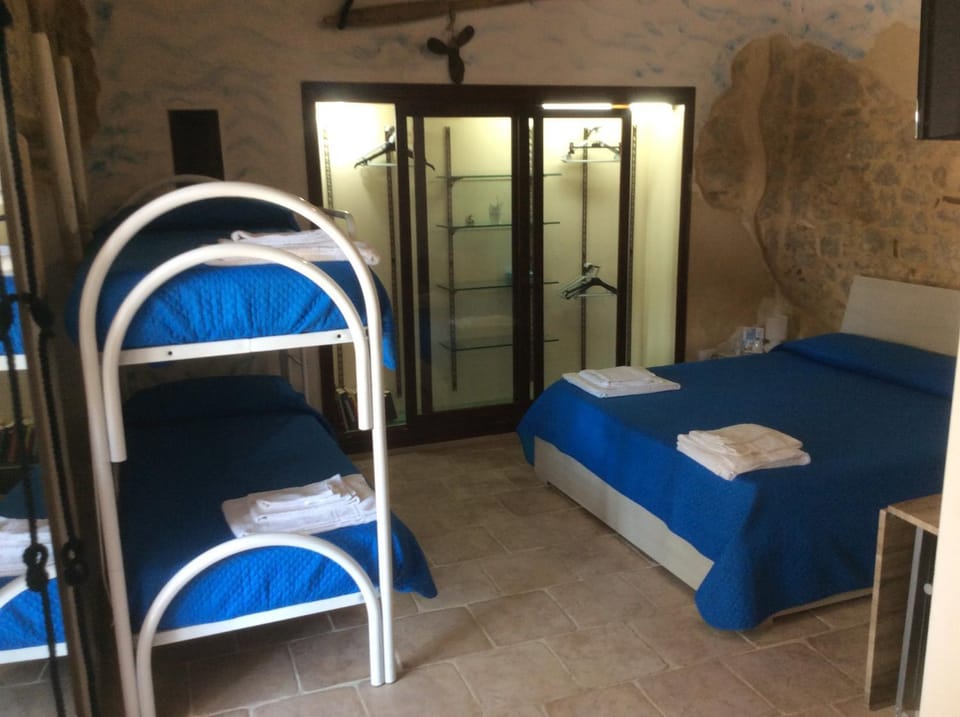 Bed, Bedroom, bunk bed, locker, wardrobe