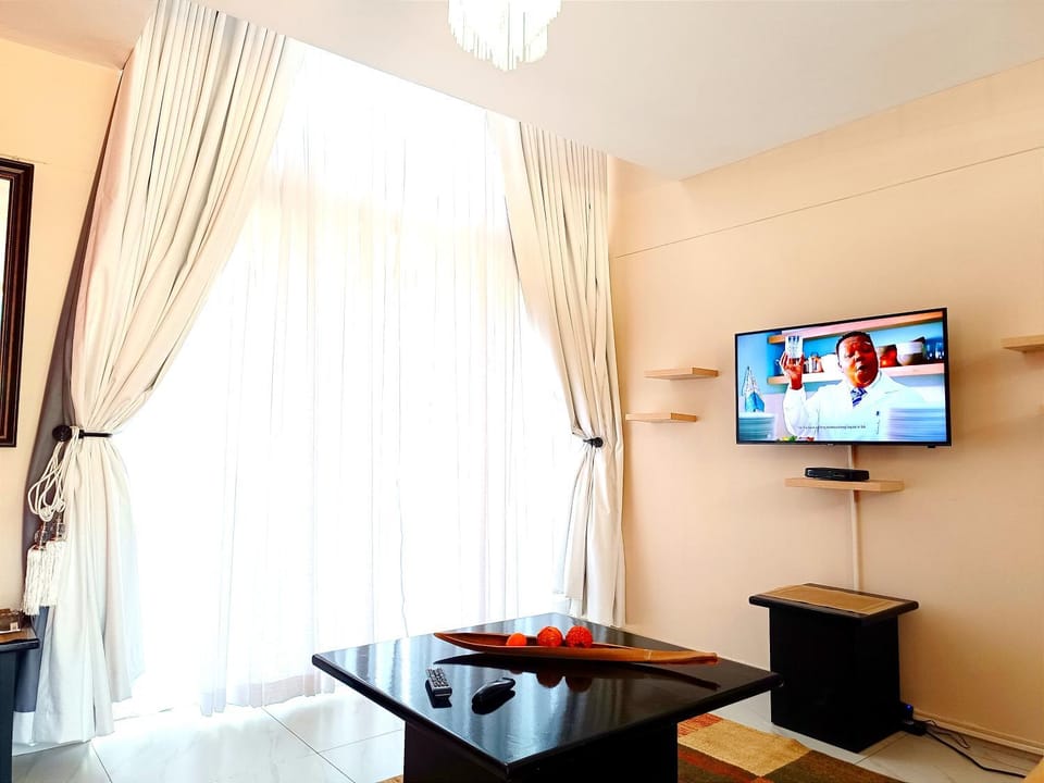 Apartment Sleeps 2 with Queen Bed Apartment in Harare