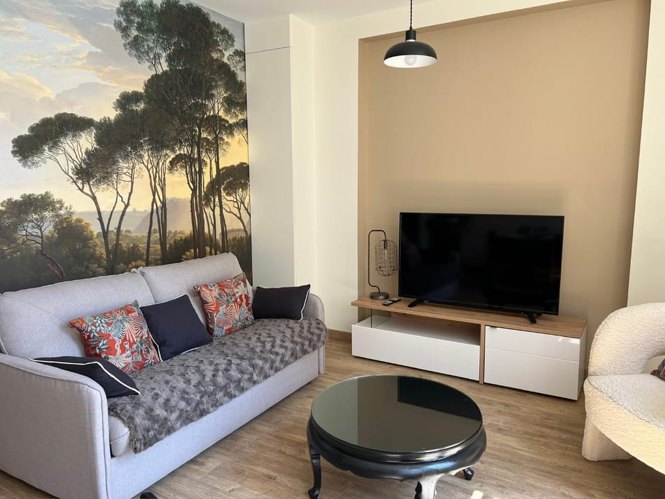 TV and multimedia, Living room