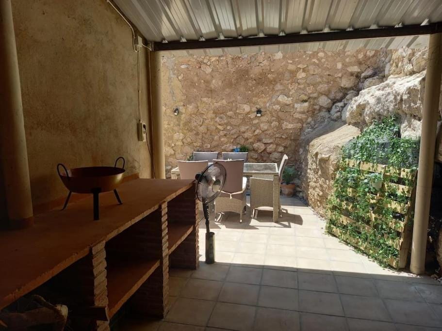 BBQ facilities, Balcony/Terrace