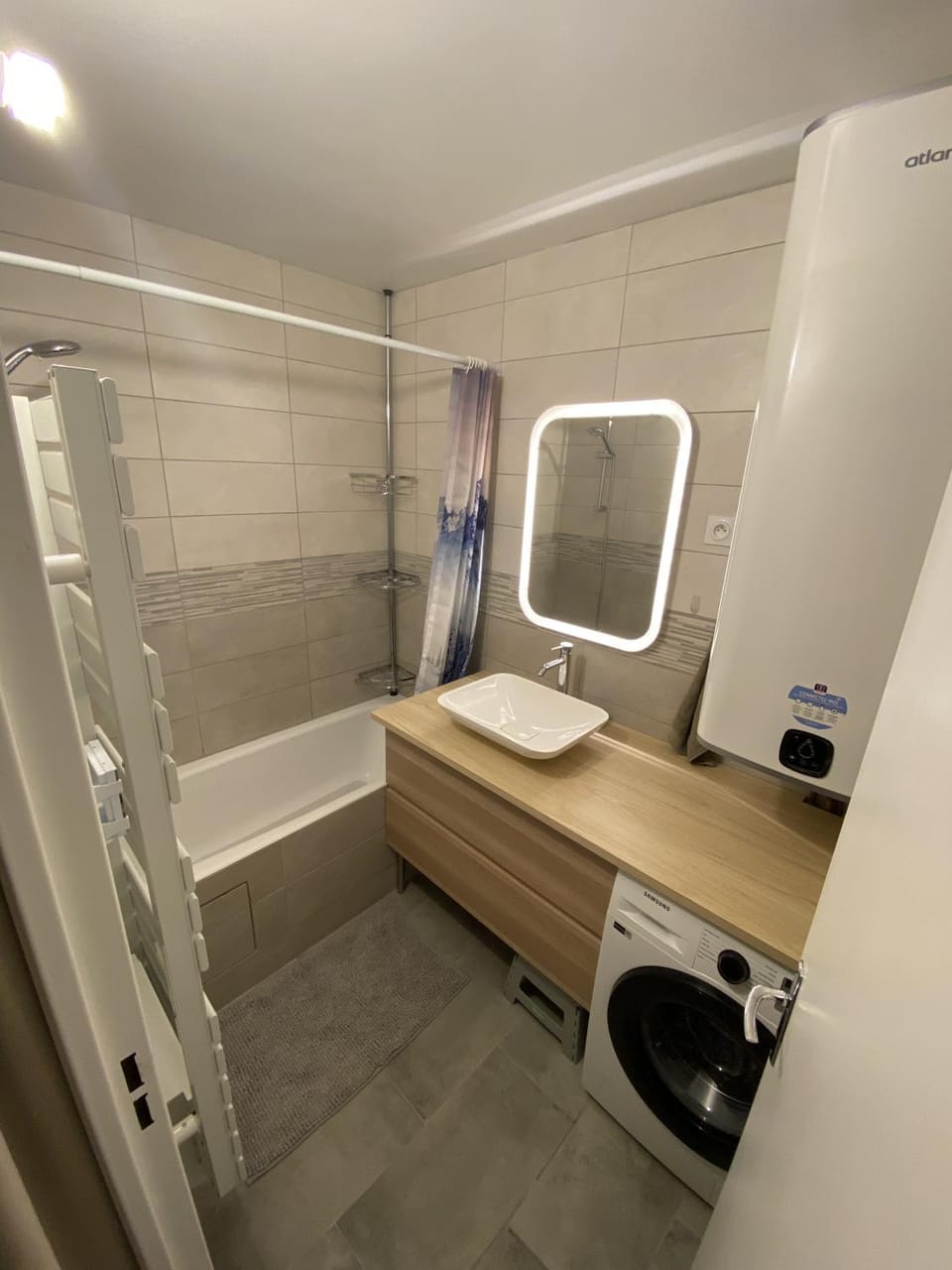 Le Chalain cosy proche centre ville Apartment in Canton of Vaud