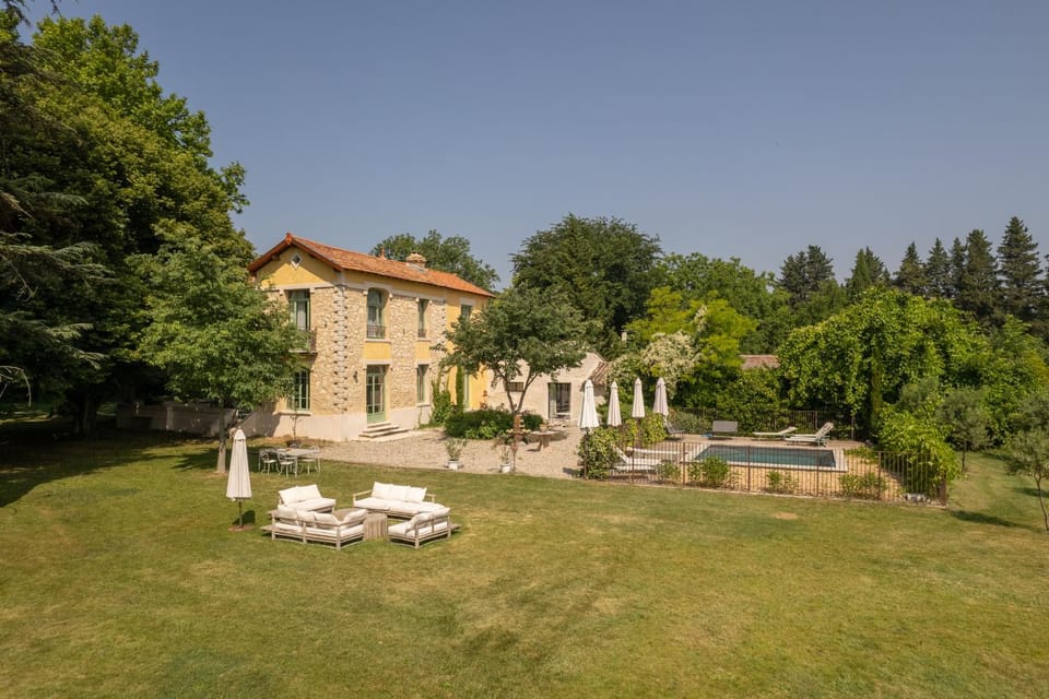 La palasse Villa in Le Thor