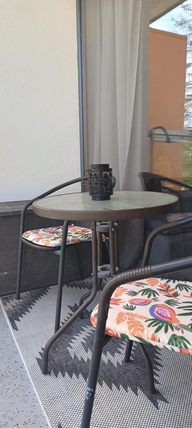 Day, Balcony/Terrace, Seating area