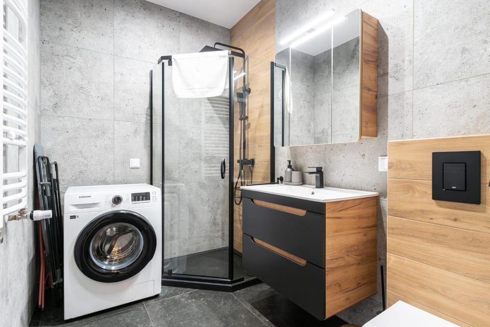 Shower, Bathroom, washing machine