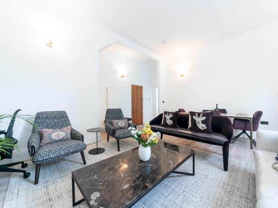 Living room, Other, Seating area, Dining area