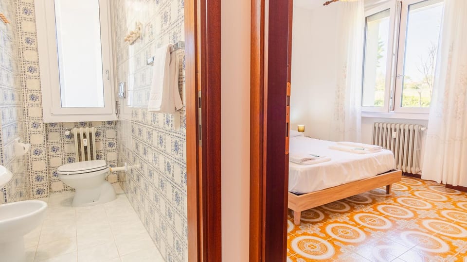 Bathroom, Bedroom