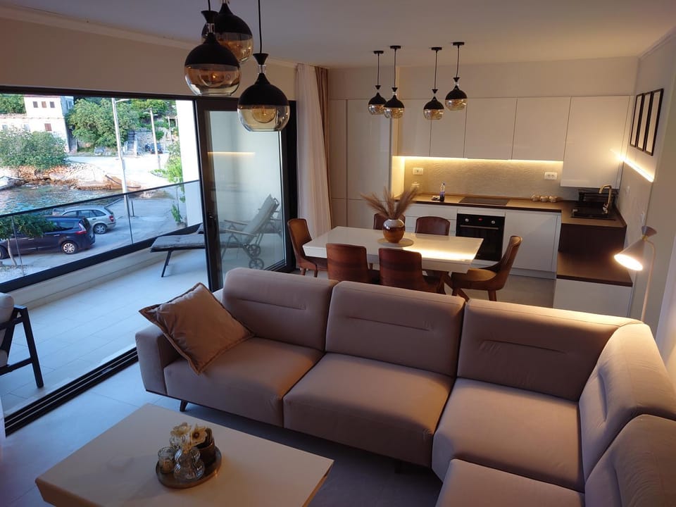 Blace - Vale Apartment in Dubrovnik-Neretva County