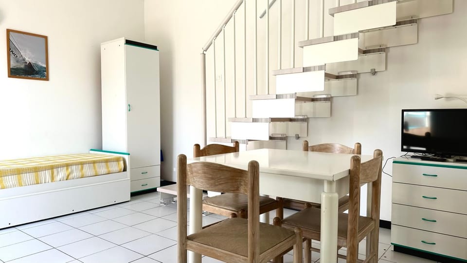 Palme 14 - Marcelli, bilocale con terrazzino, Residence Le Palme Apartment in Marcelli