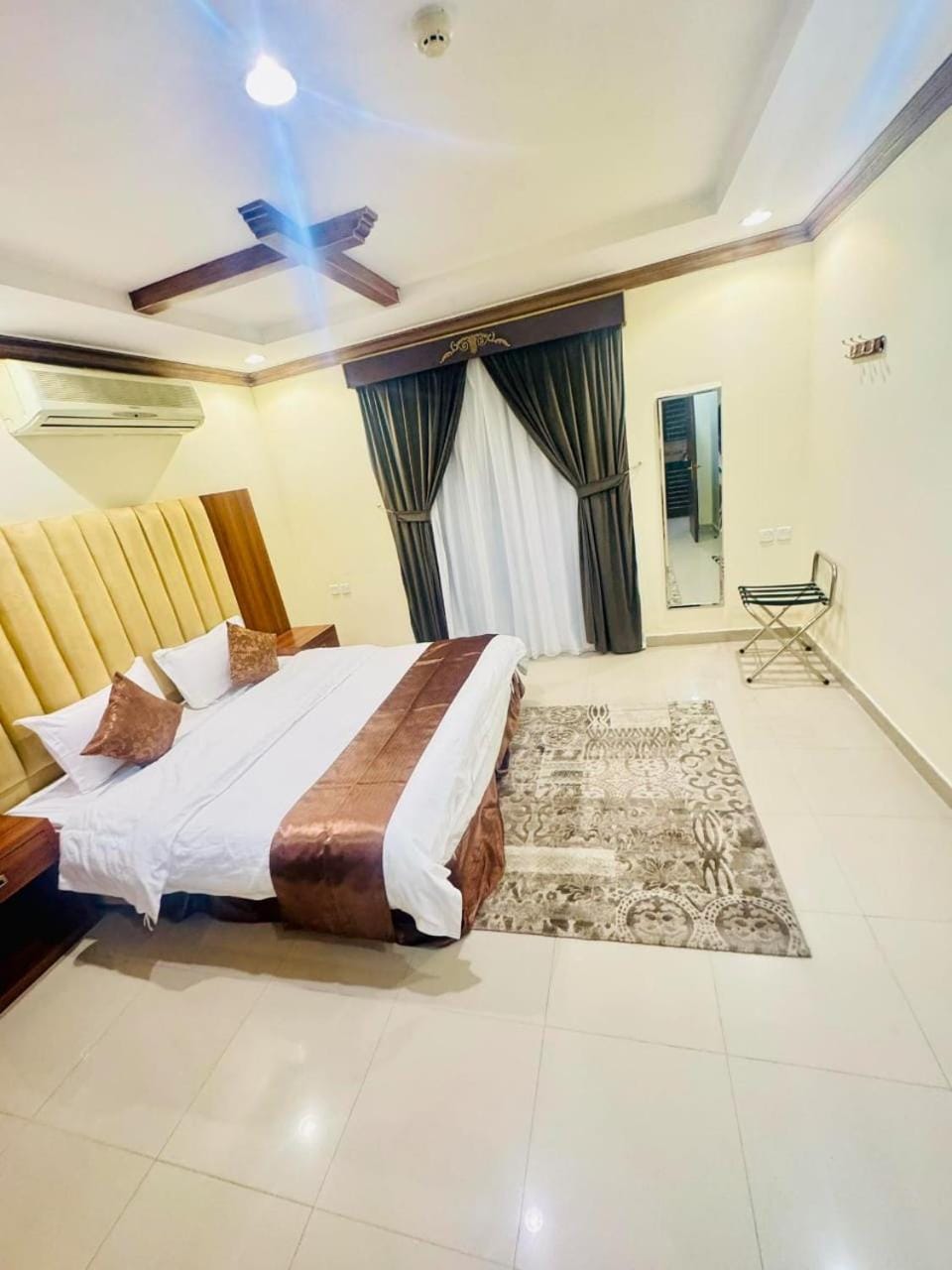 شقق لؤلؤة الثريا المخدومة فرع النفل Apartment in Riyadh