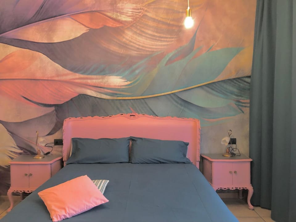 Bed, Bedroom