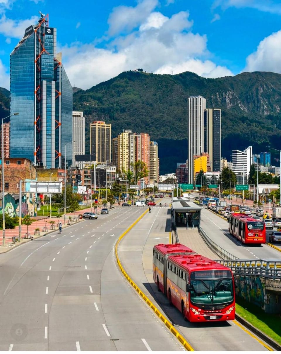 104-9 Apto Usaquén piso 1 con parking private Apartment in Bogota