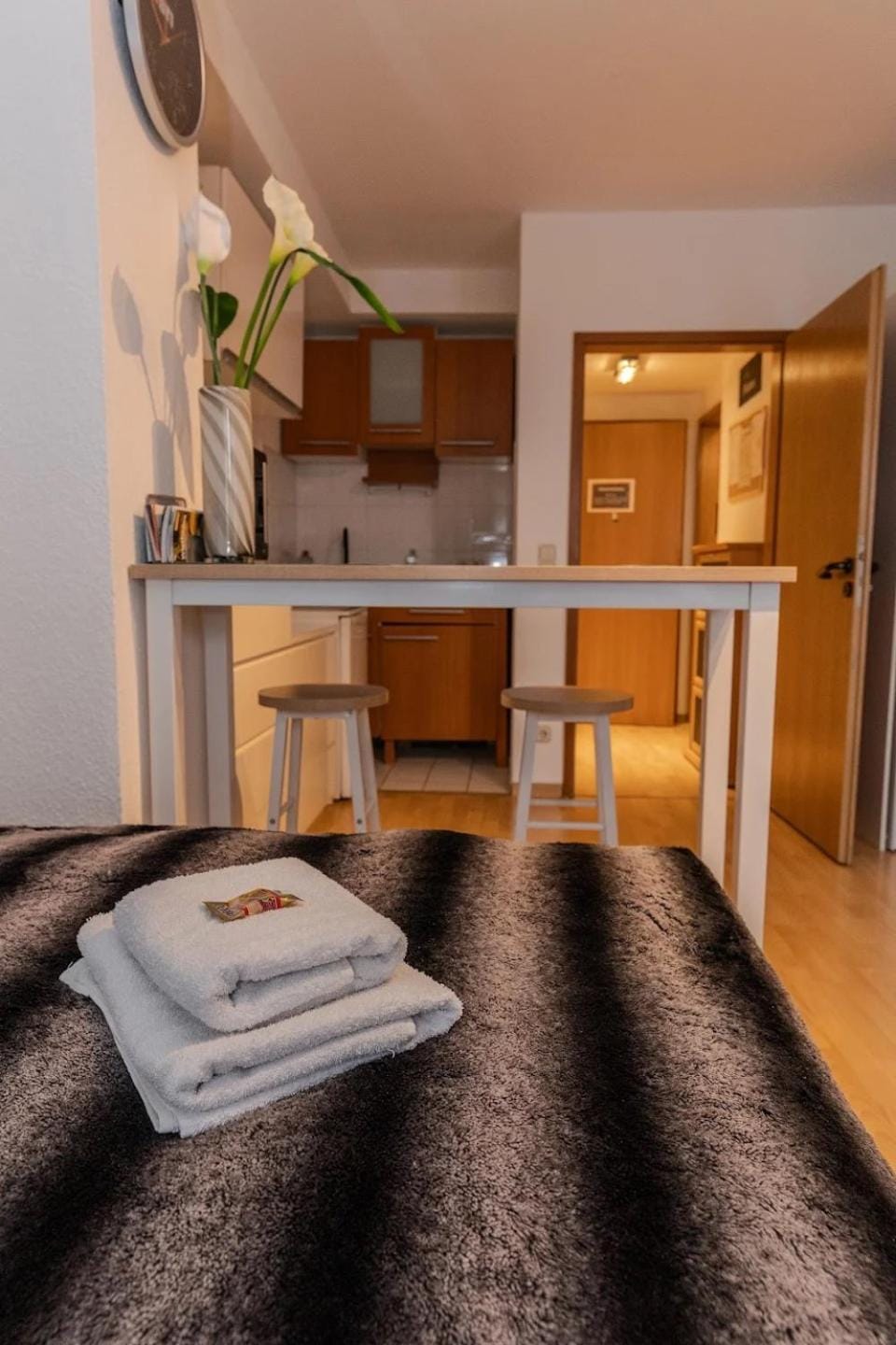 17-Stillvolles 2-Zimmer Apartment mit Boxspringbett,WLAN,großem Balkon mit Gartenblick Apartment in Wiesbaden