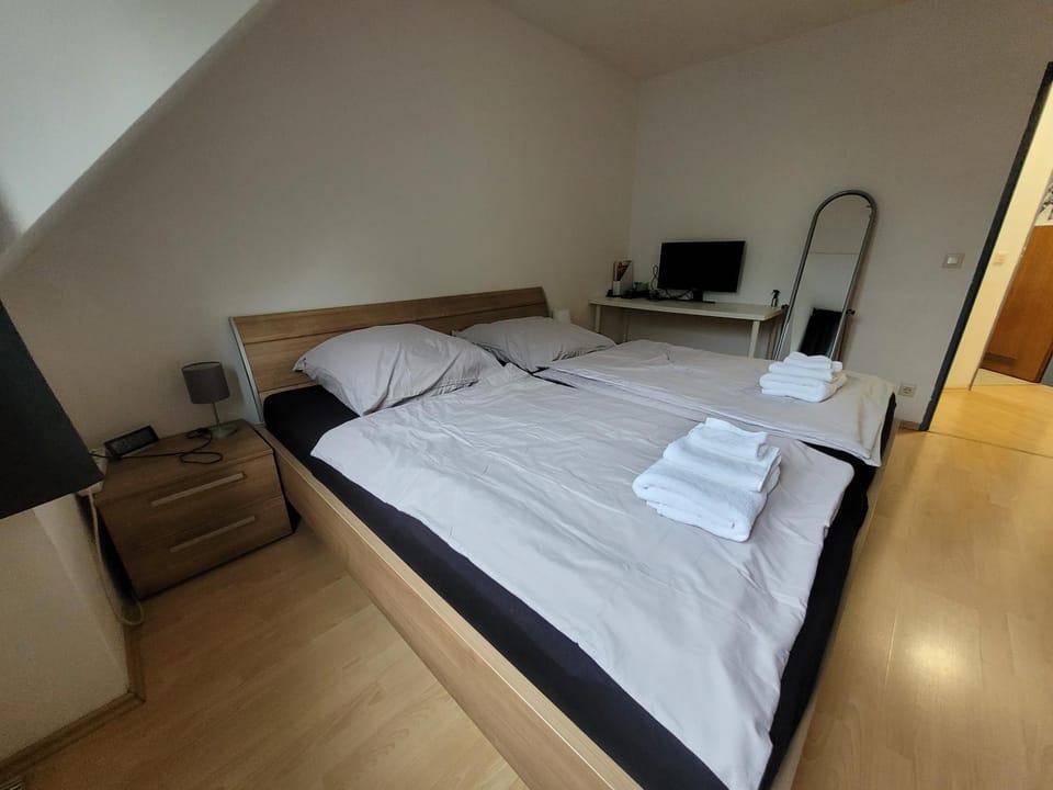 Zentrale 2 Zimmer-Wohnung mit Balkon Apartment in Bayreuth