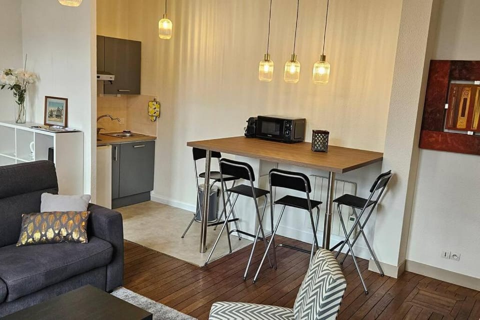 Un séjour à Tours centre place des Halles Apartment in Tours