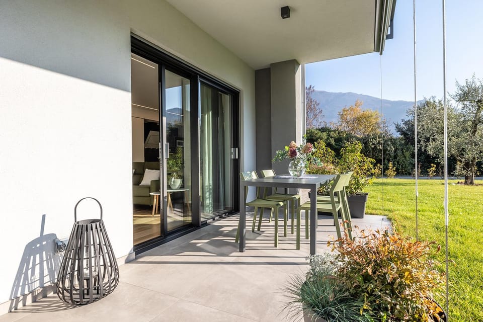 ELVY Garda Living Garden Apartment in Trentino-South Tyrol