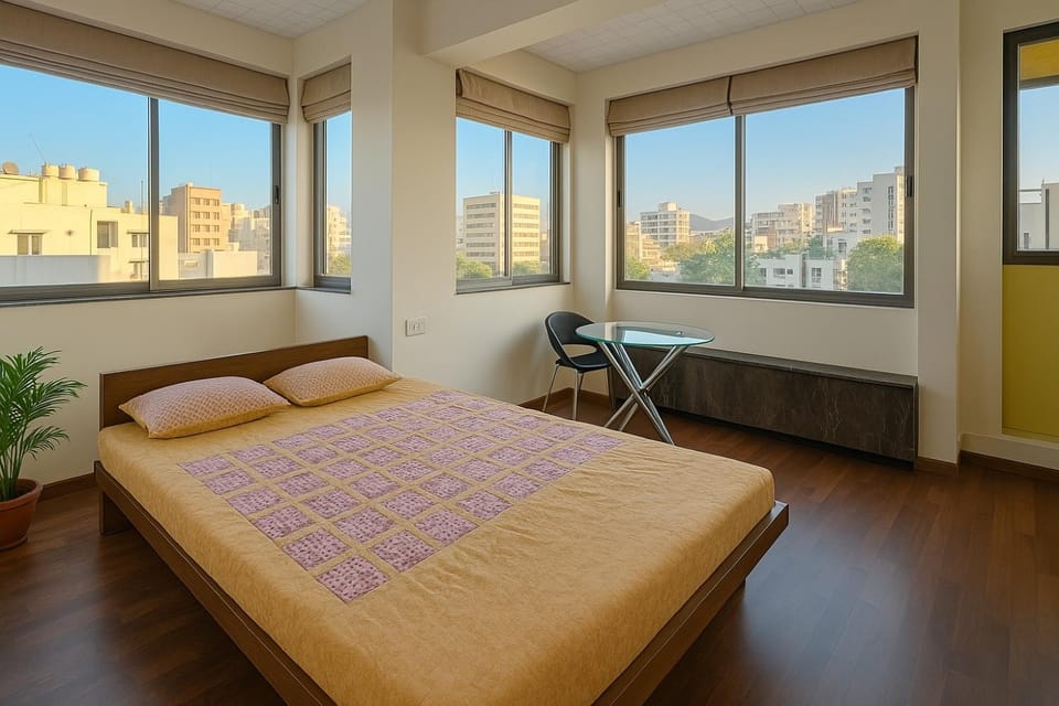 The Penthouze - 3BHK Baner Vacation rental in Pune