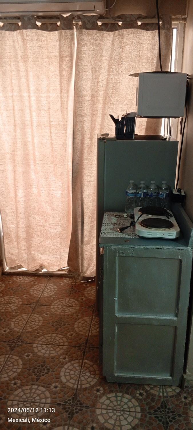 Studio independiente seguridad y tranquilidad Apartment in Mexicali