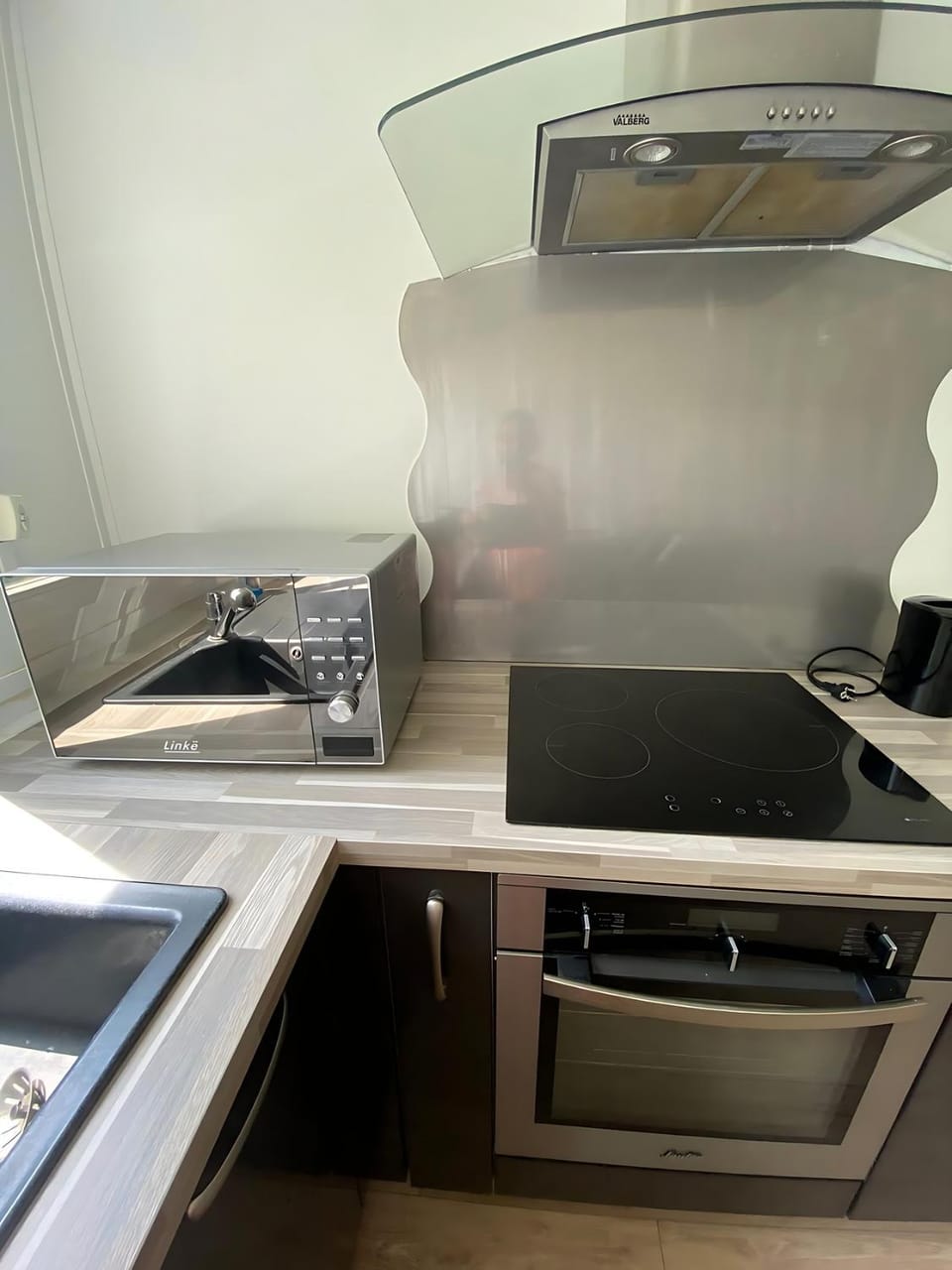 pet friendly, stove