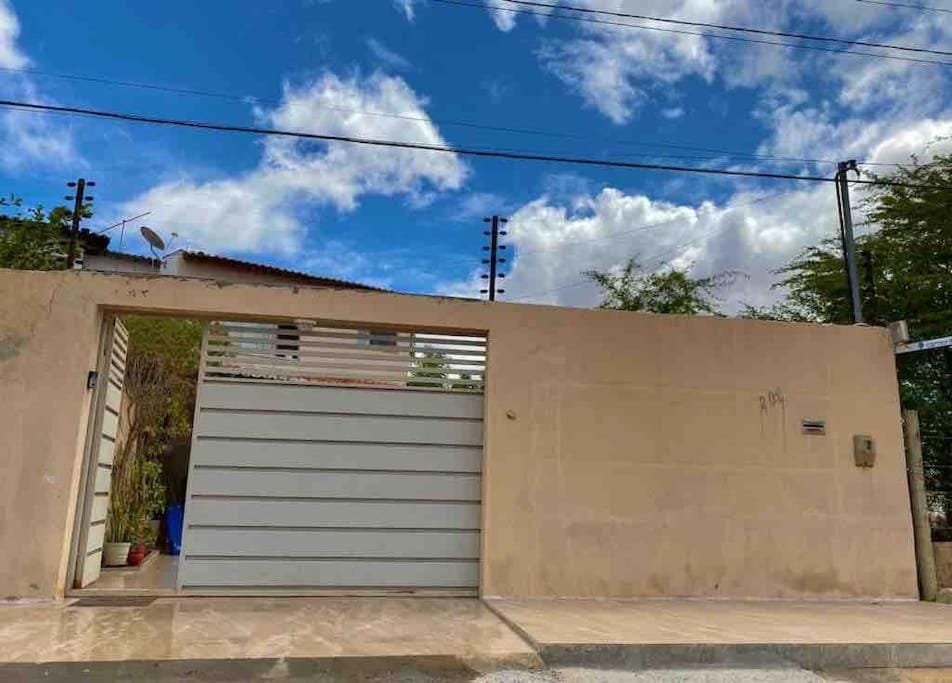 Casa bastante agradável e bem localizada! Apartment in Petrolina