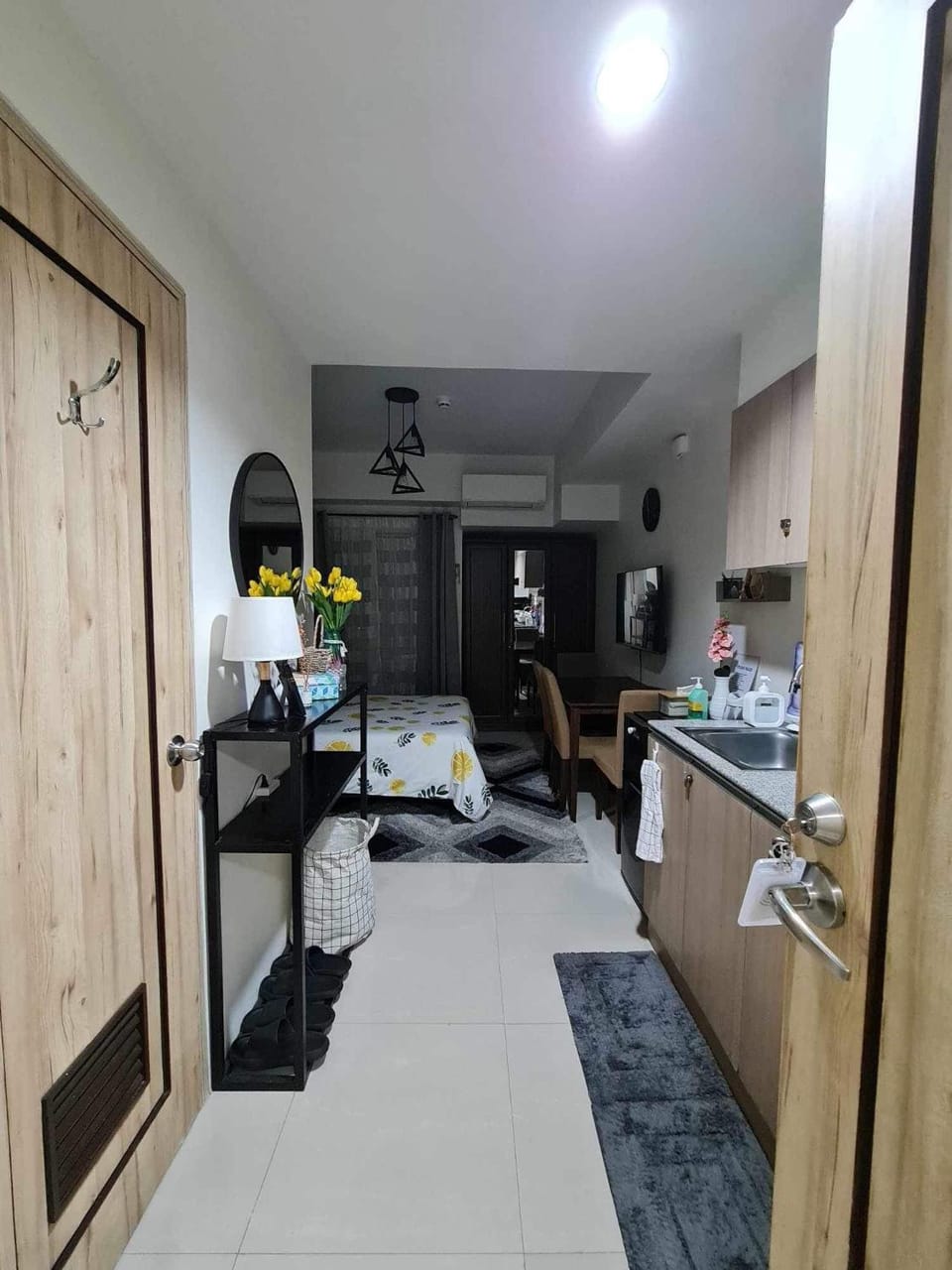 11F Inspiria Tower, Central, beside Big Mall Apartment in Davao City