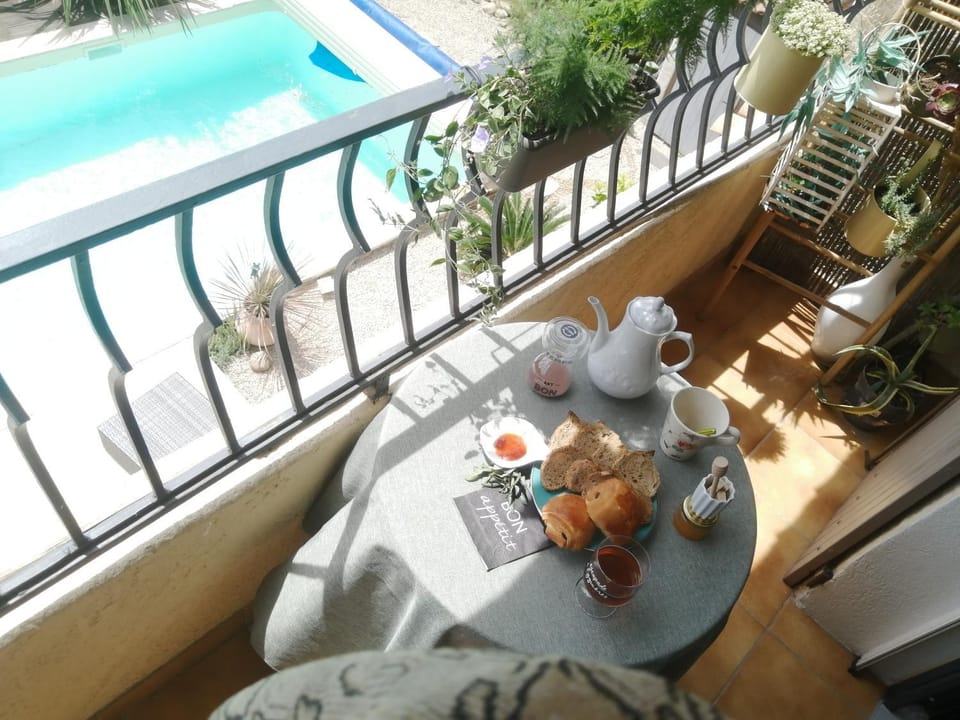 chambres dans les Alpilles les jardins de meyrol Vacation rental in Provence-Alpes-Côte d'Azur