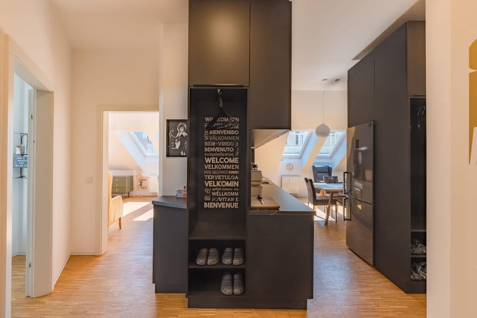 Living room, Bedroom