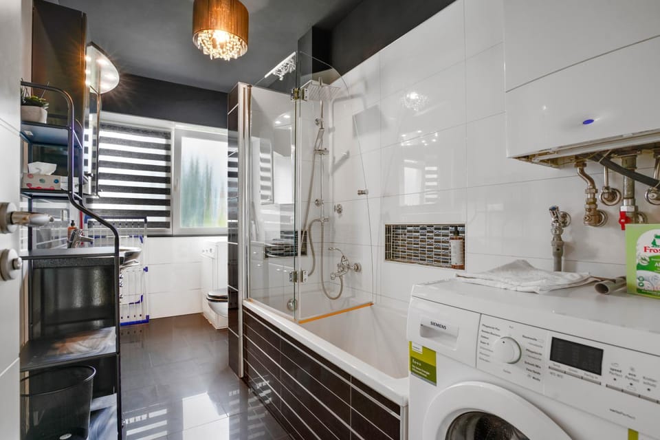 Shower, Toilet, Bathroom, Bath, washing machine