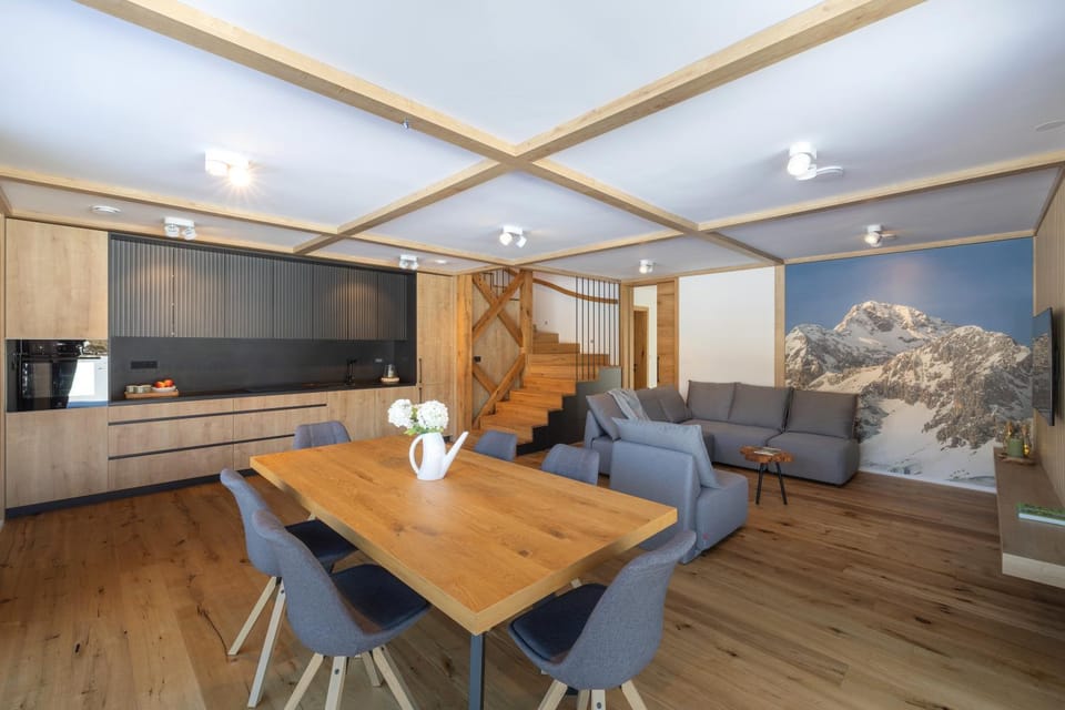 Kitchen or kitchenette, Living room, Dining area