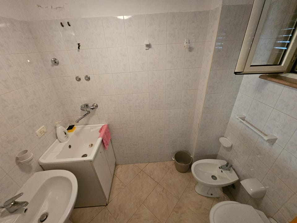 Toilet, Bathroom, bidet