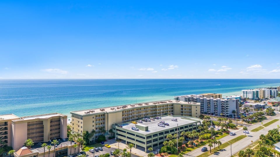 Gorgeous Dolphin Delight 616, Penthouse, Free Activities Included! Apartment in Okaloosa Island