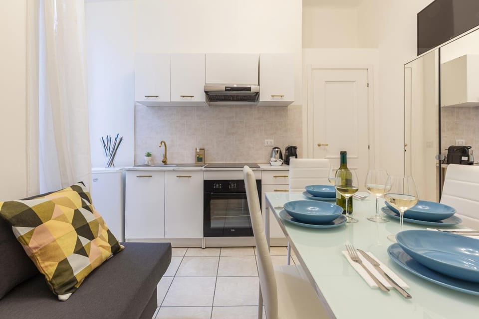 Kitchen or kitchenette, Living room, Dining area, pet friendly, stove
