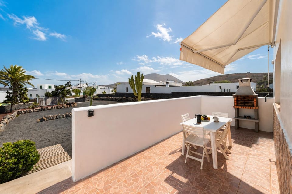 Off site, Balcony/Terrace, Parking