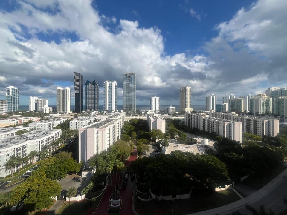 Property building, City view
