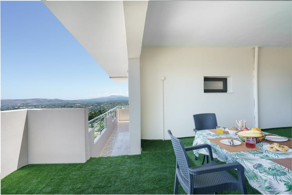 Patima Sea View Apartment in Crete